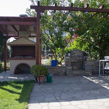 Pinehouse King Suite Νικήτη Εξωτερικό φωτογραφία