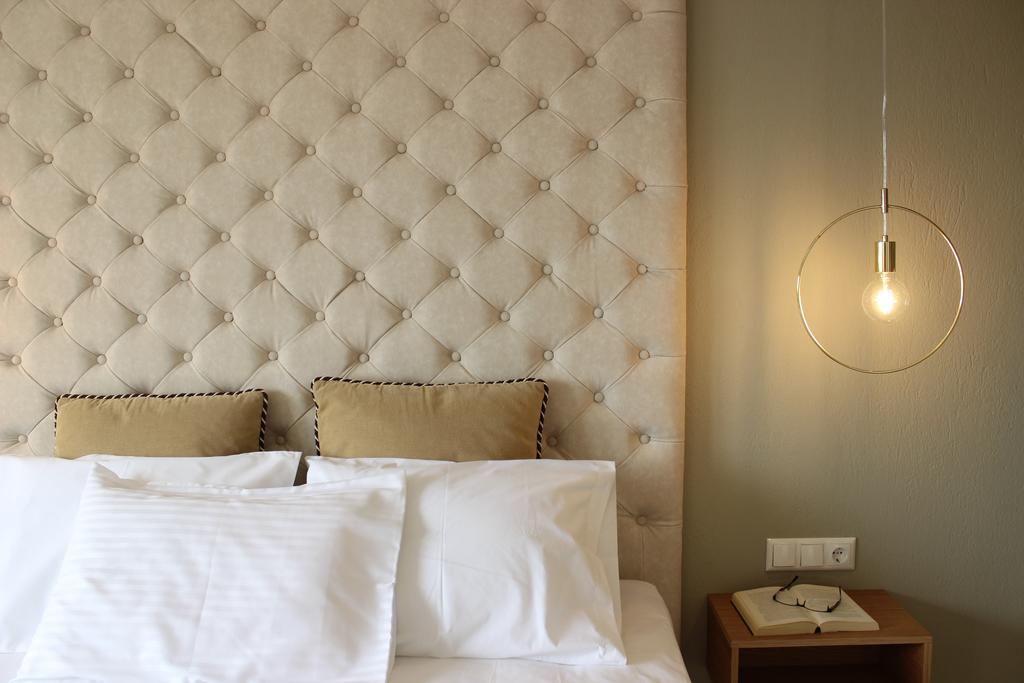 Pinehouse King Suite Νικήτη Εξωτερικό φωτογραφία