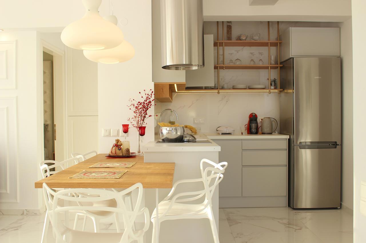 Pinehouse King Suite Νικήτη Εξωτερικό φωτογραφία