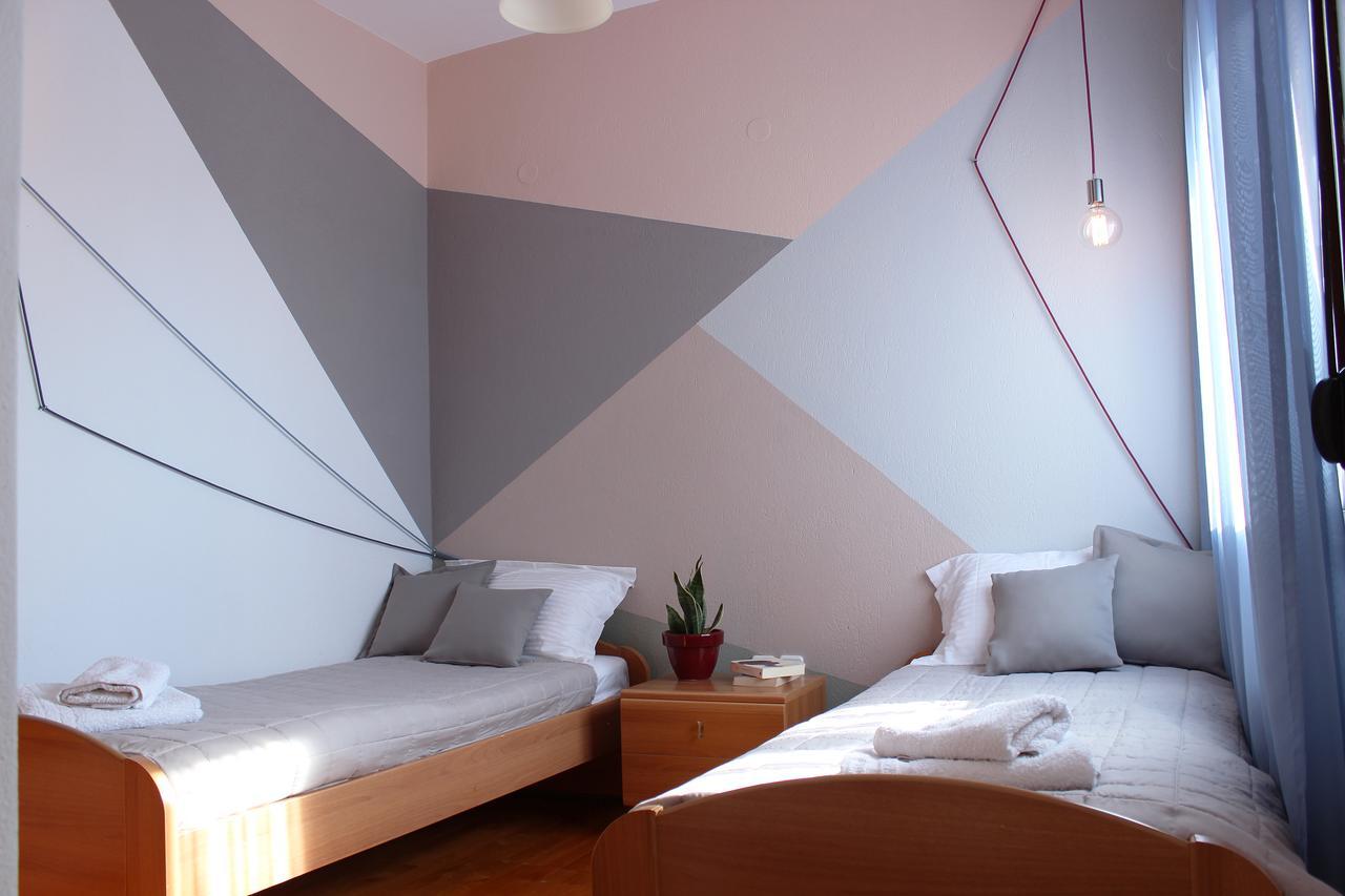 Pinehouse King Suite Νικήτη Εξωτερικό φωτογραφία