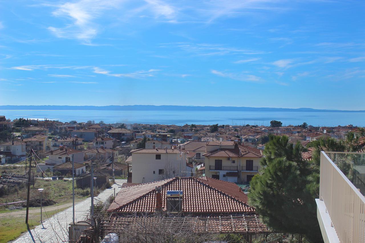 Pinehouse King Suite Νικήτη Δωμάτιο φωτογραφία